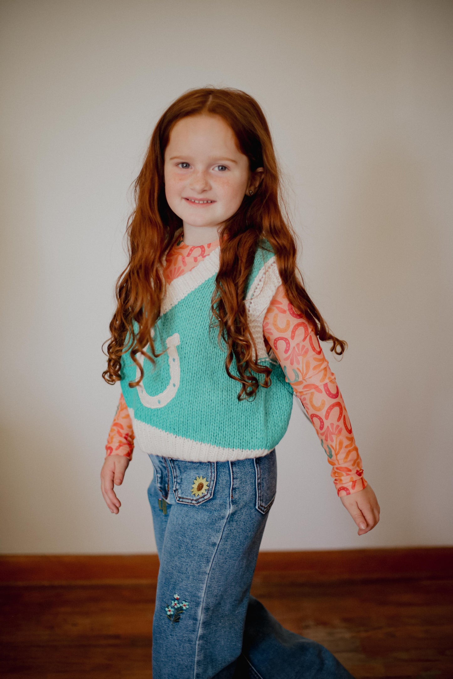 Turquoise Horse Shoe - Youth Sweater Vest (6ps)