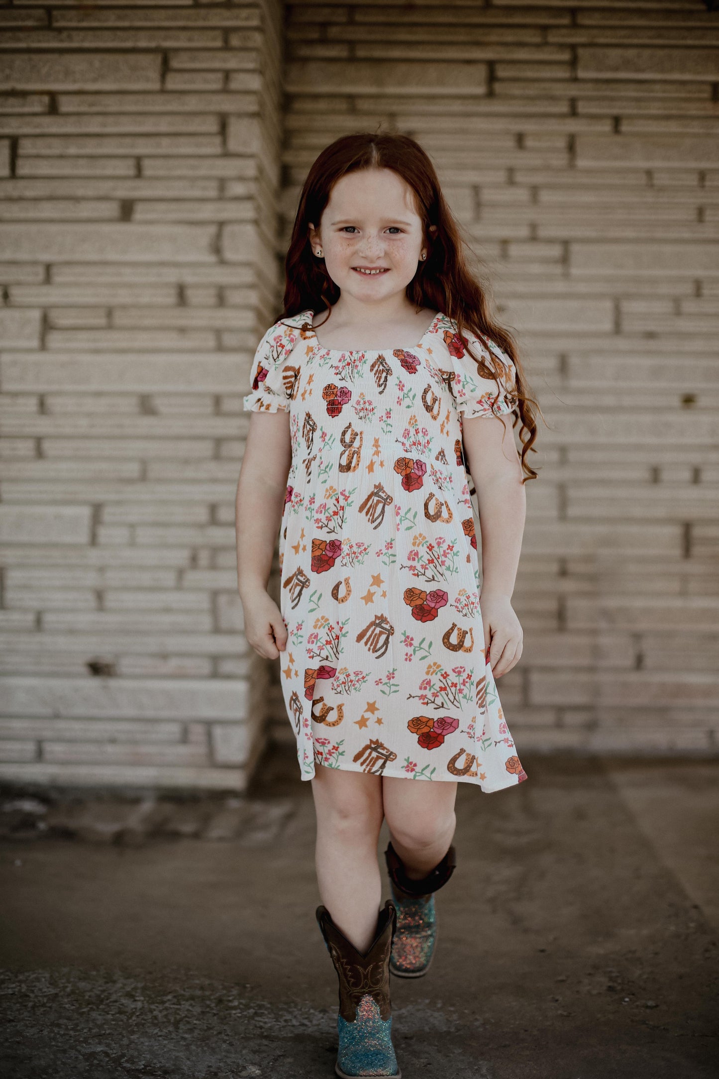 Ivory Floral Horseshoe - Youth Smocked SS Dress (6pcs)